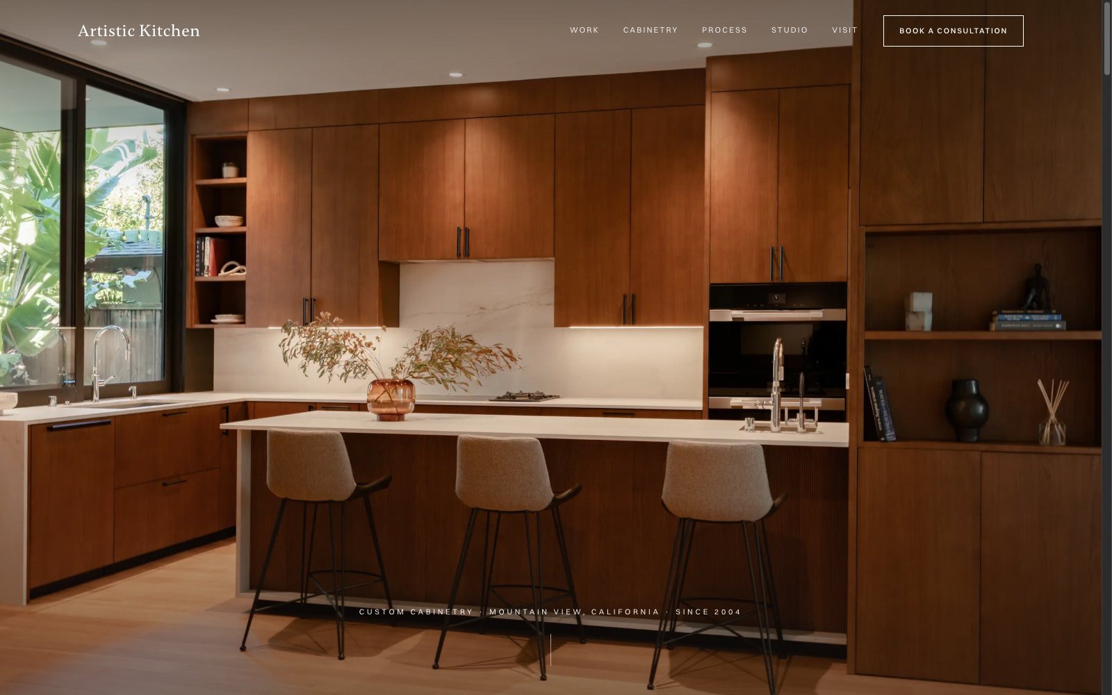 Warm & Moody homepage preview